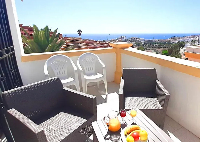 Nice Apartment With Heating Pool.